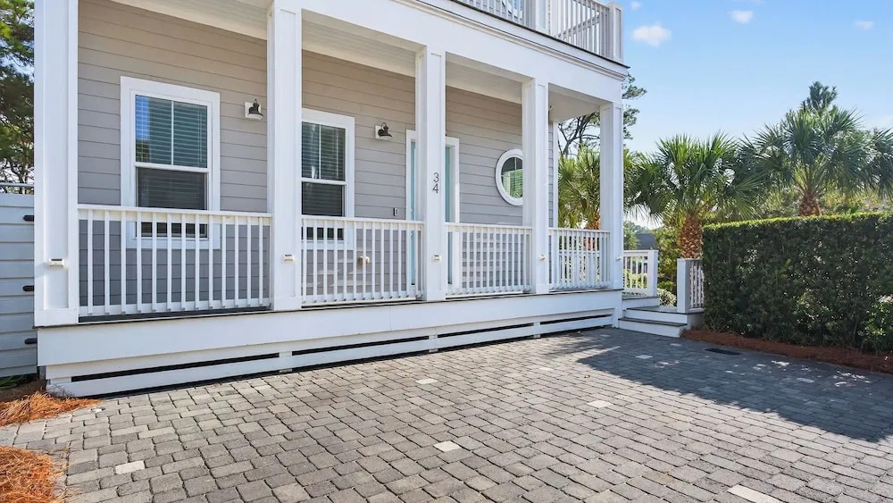 5min Walk to Dune Allen Beach Access Deck w/ Swing Charming 30A by Avantstay