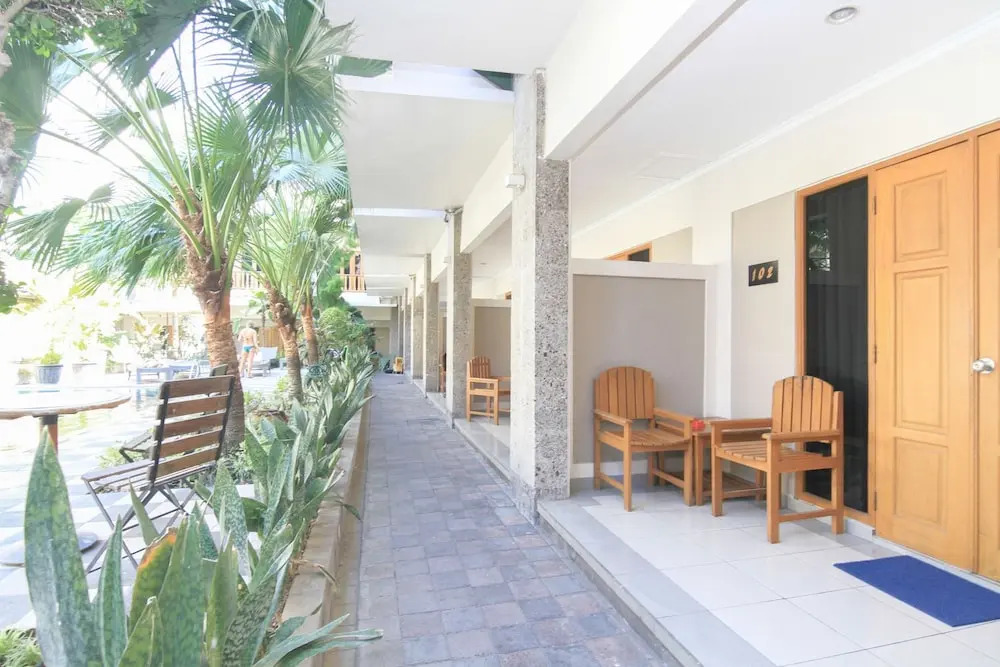 Airy Seminyak Petitenget Cendrawasih 9 Kuta Bali