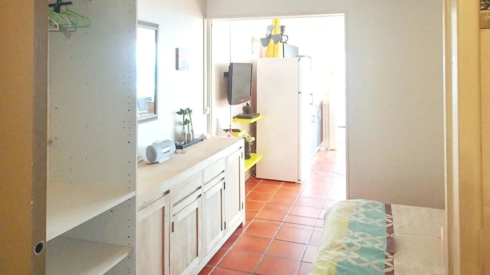 Apartment With one Bedroom in Saint-françois, With Wonderful sea View,