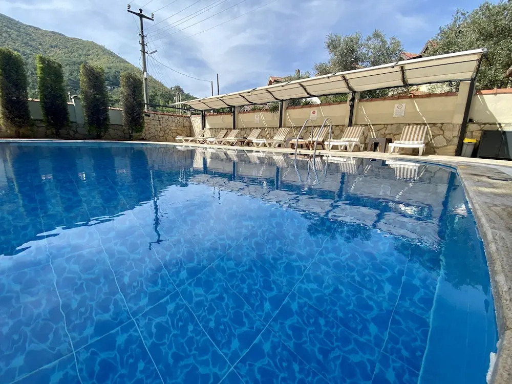 Belmaris apartments