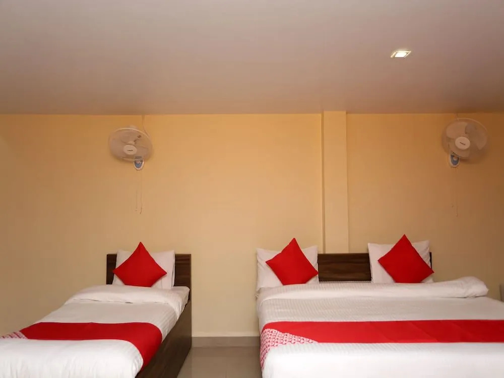 OYO 18501 The Palms Resort