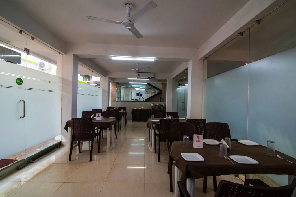 OYO 10011 Hotel Goa Blossom
