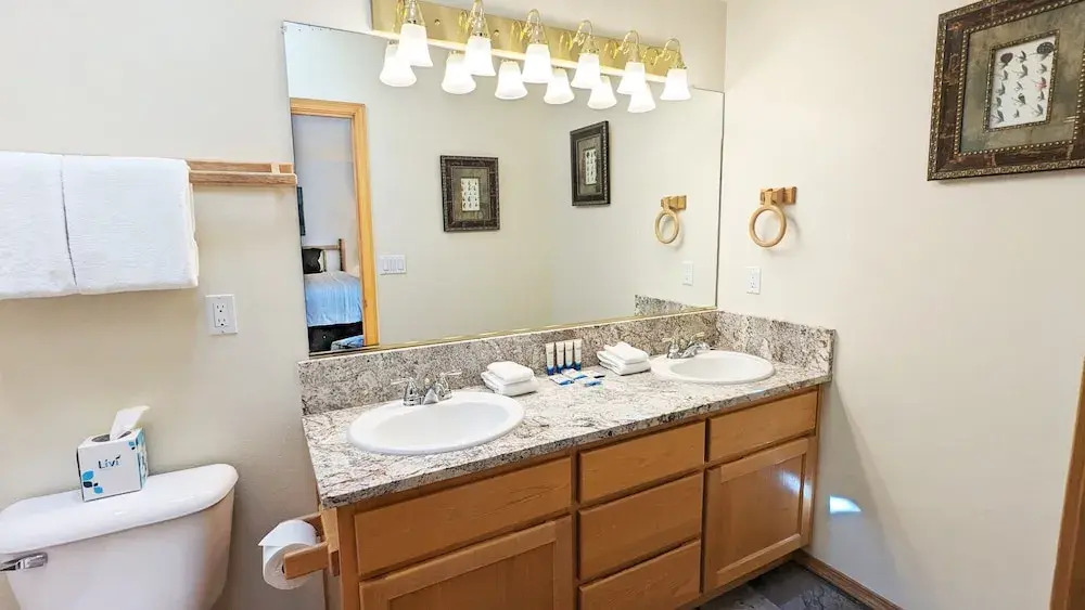 Mcnary 20 5 Bedroom Home