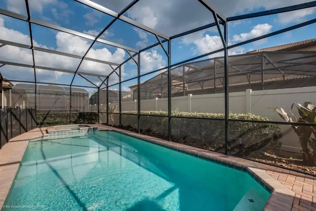 Villa w Private Pool FREE Resort Access