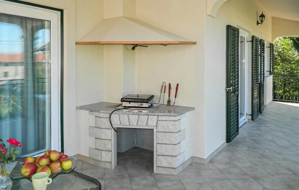 Amazing Apartment in Susnjici With Wifi and 3 Bedrooms