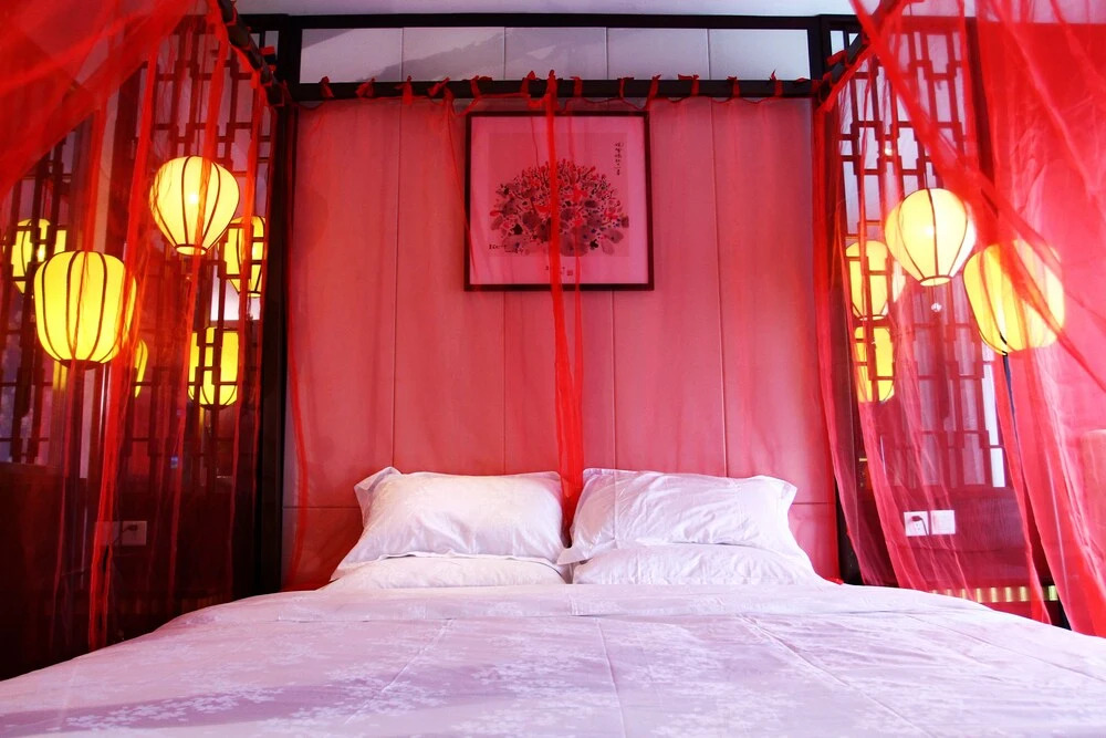 Luoyang Provence Theme Hotel
