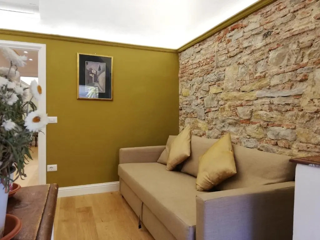 BORGO SAN FREDIANO SUITES