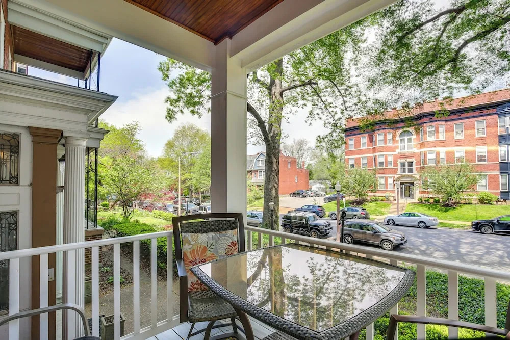 Central West End Condo < 1 Mi to Forest Park!
