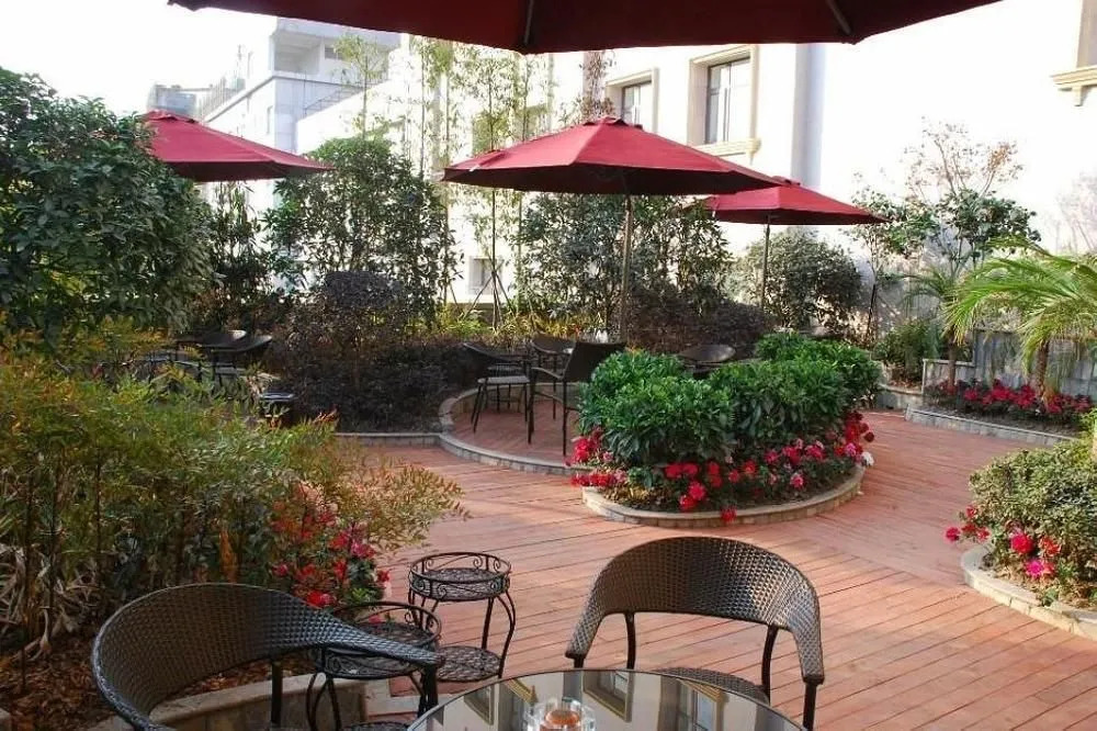 Mianyang Field Hotel