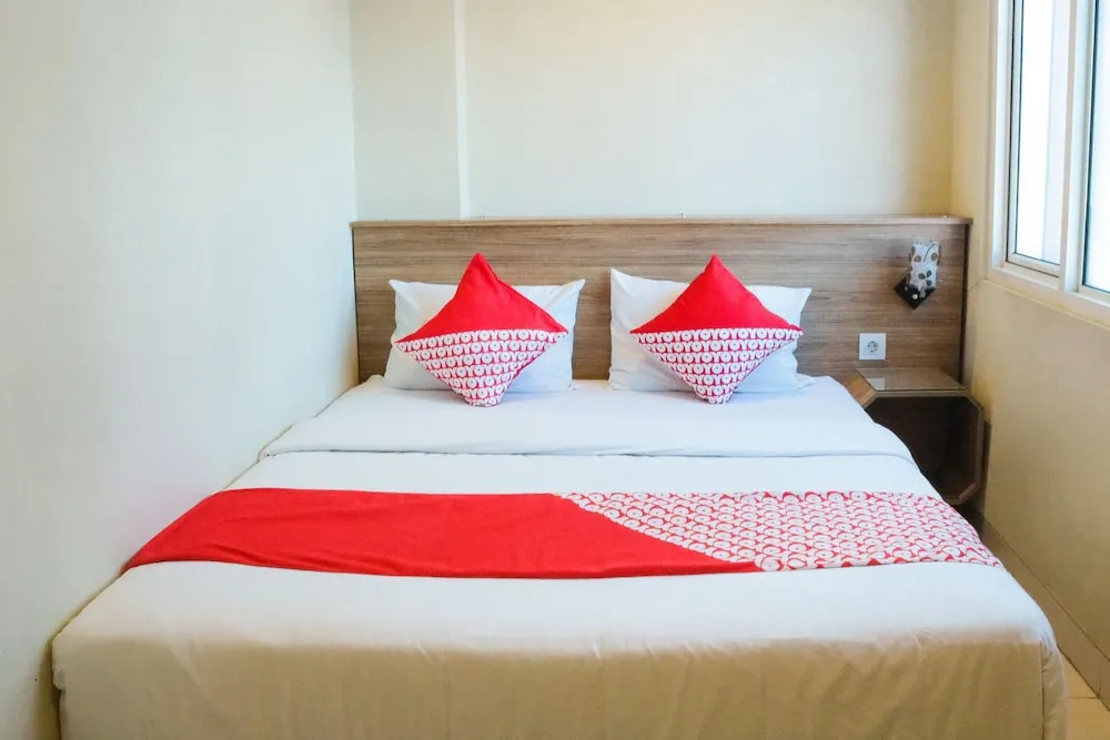 OYO 984 Maleo Guest House