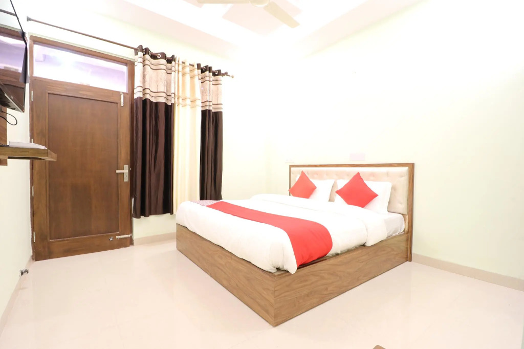 OYO 48657 Hotel Pearl 42