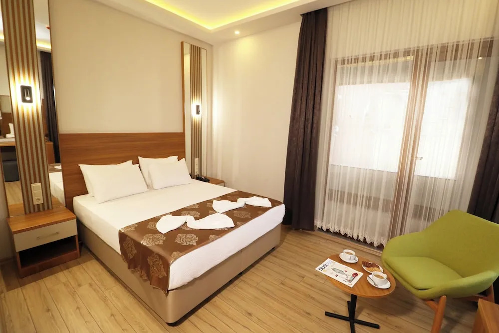 ALMIRCAN HOTEL