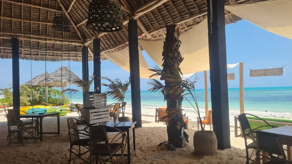 Garden Beach Bungalows