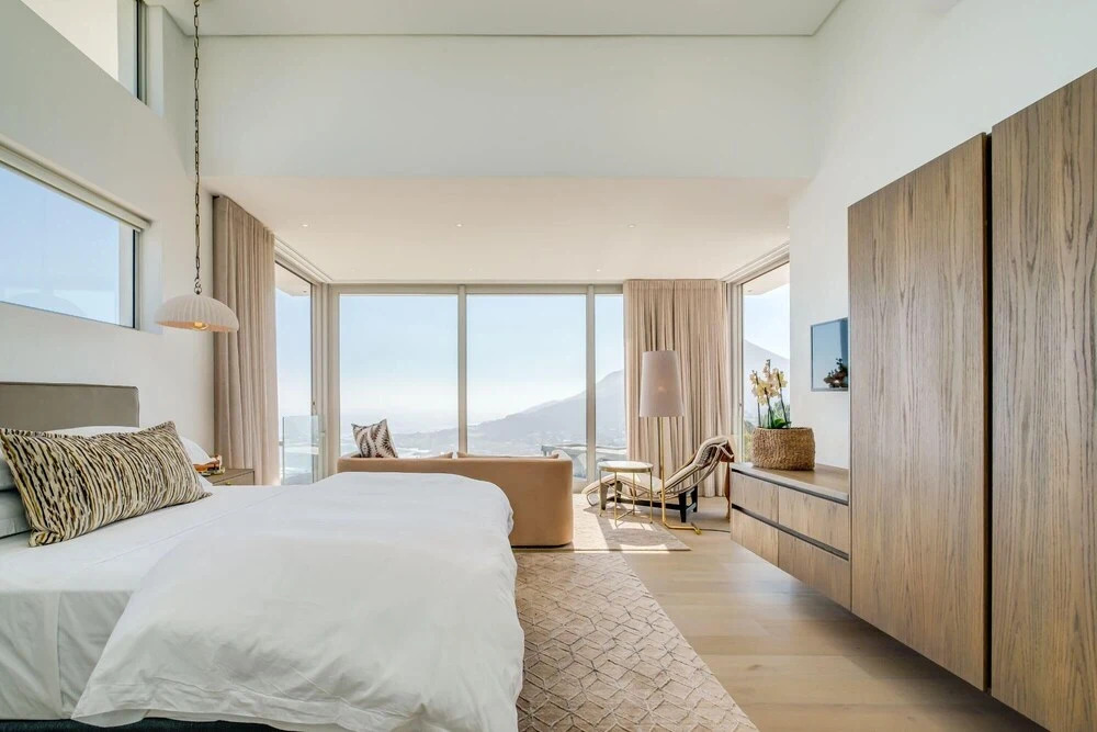 Camps Bay Grace - Villa with pool and ocean views