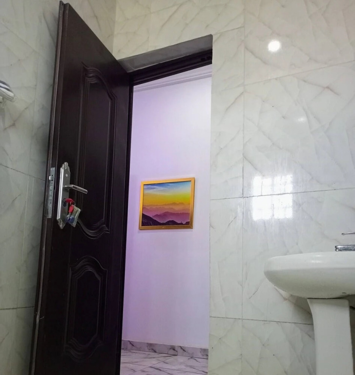 Lovely 2-bedroom Serviced Apartment With a Balcony