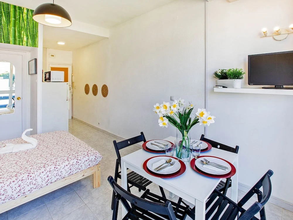 Pleasant Apartment in Torremolinos With Swimming Pool