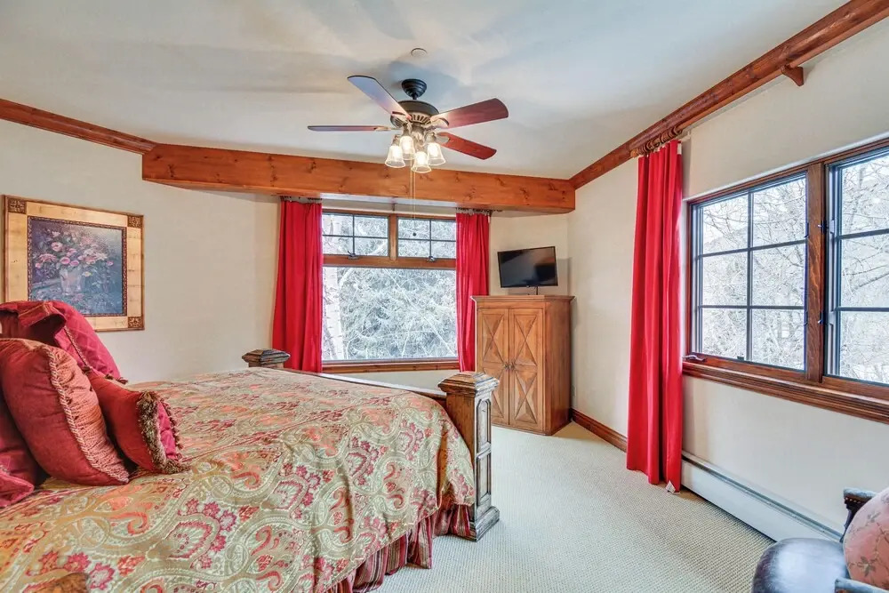 Cozy Avon Retreat w/ Private Deck & Pool Access!