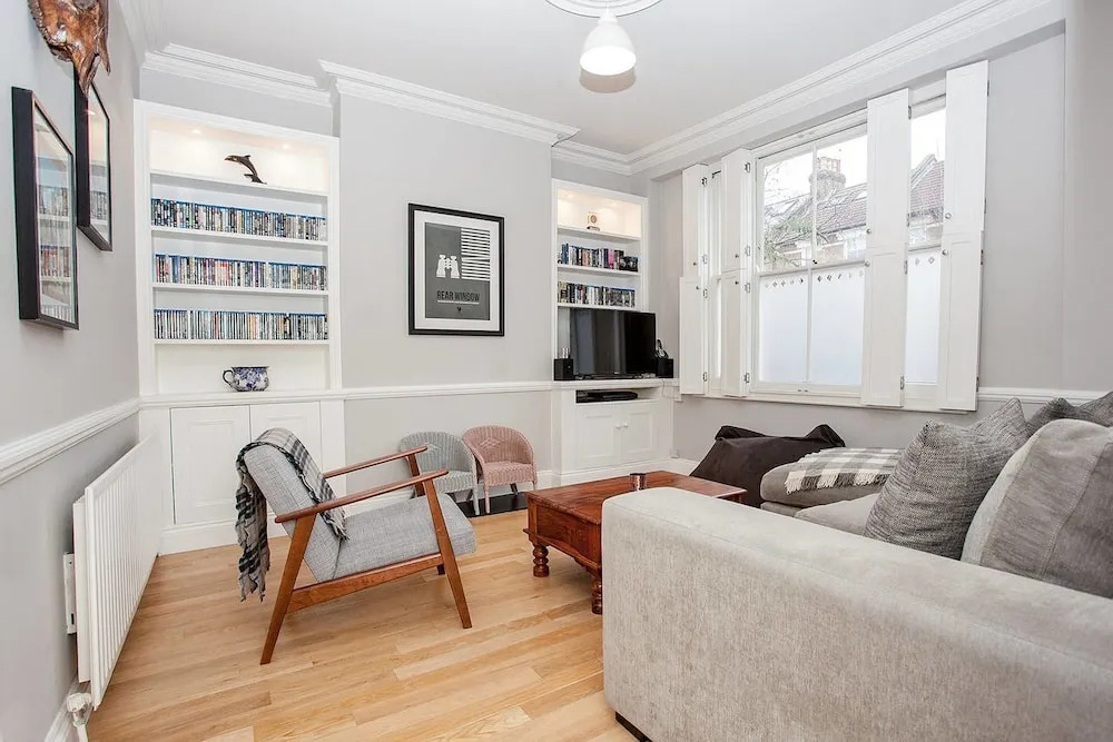 4 Bedroom Victorian House in East Dulwich