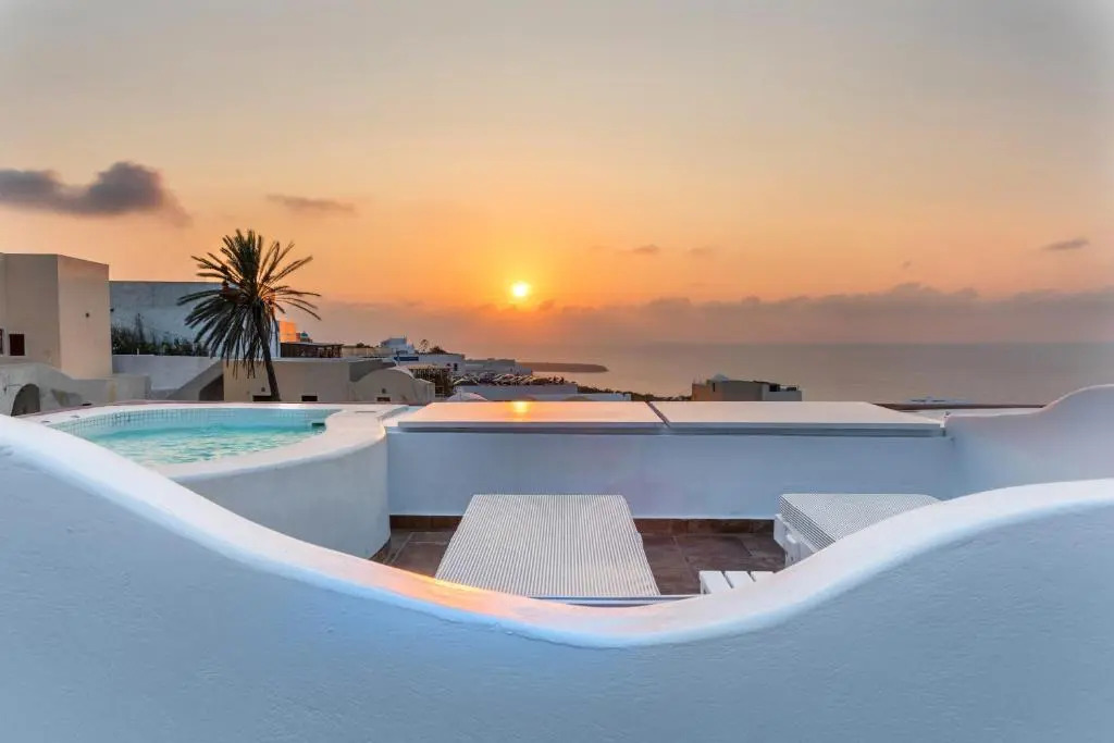 Tramonto Secret Villas