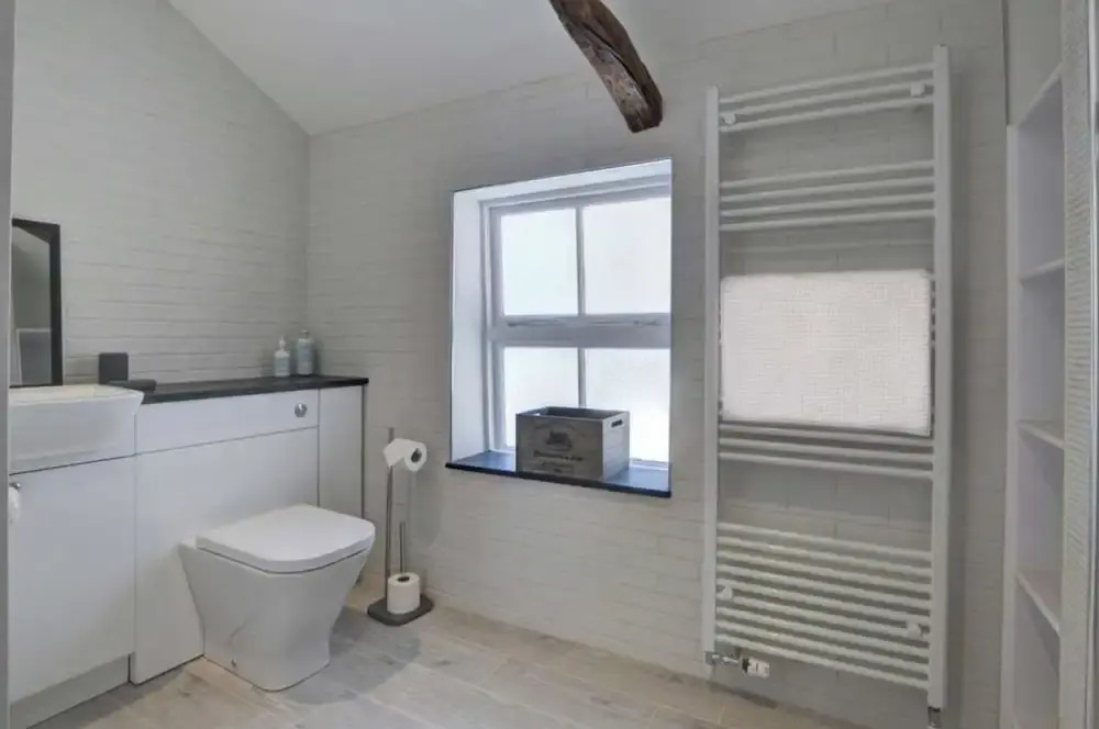 Seaview 1 Bed Apartment Sleeps 4 - Balcony - Tv