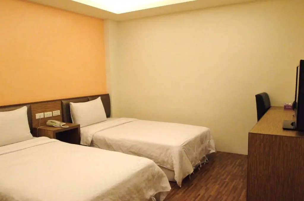 Jinbao Hotel