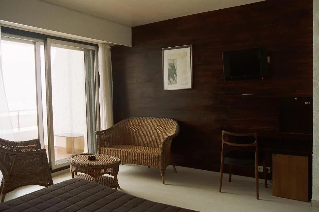Carlina Lodge