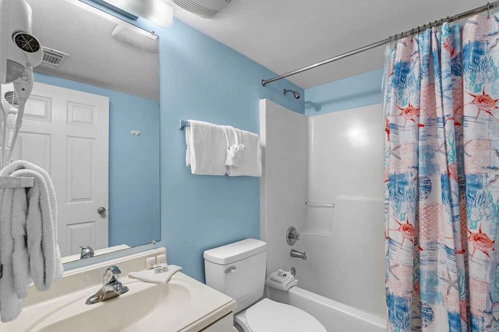 Royal Palms 603