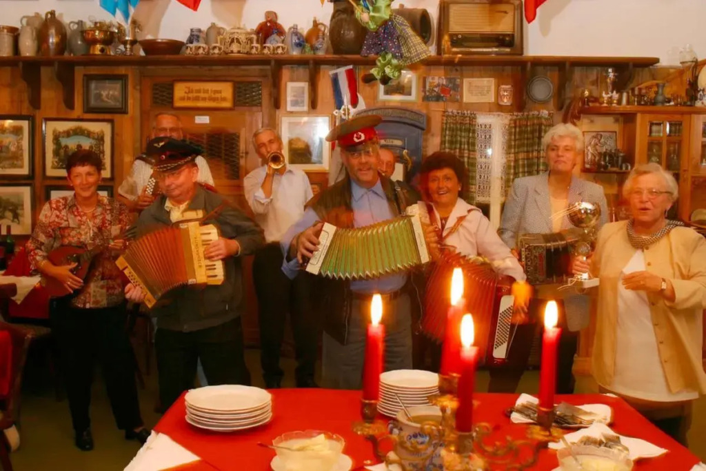 Pension Auf der Olk mit Röpertsmühle