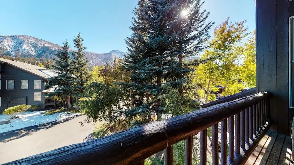Snowcreek V 840 Spacious with Mountain Views, Gas Grill, Washer Dryer and More by RedAwning