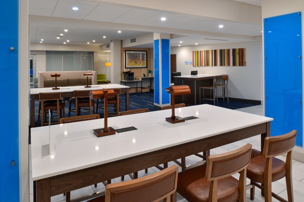 Holiday Inn Express Orlando - South Park by IHG