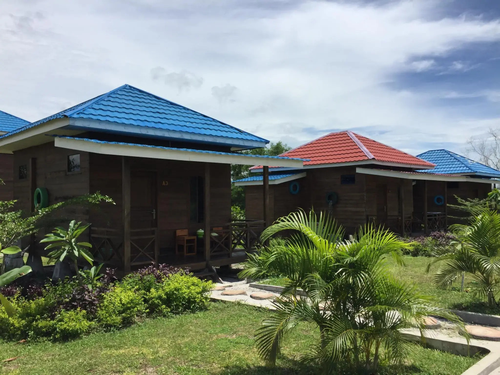 Pelangi Lake Resort and Hotel Belitung