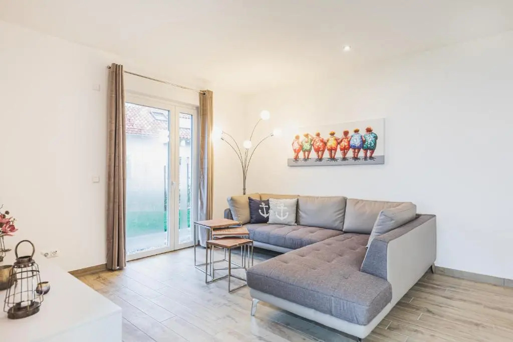 Traumhaftes Ferienhaus mit eigenem Seezugang sowie Sauna und Kamin
