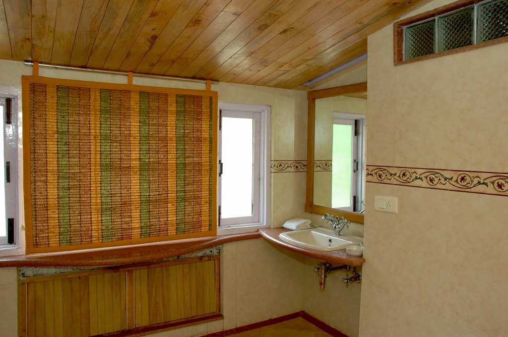Manali Heights