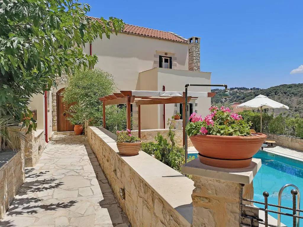 Helianthos Villas