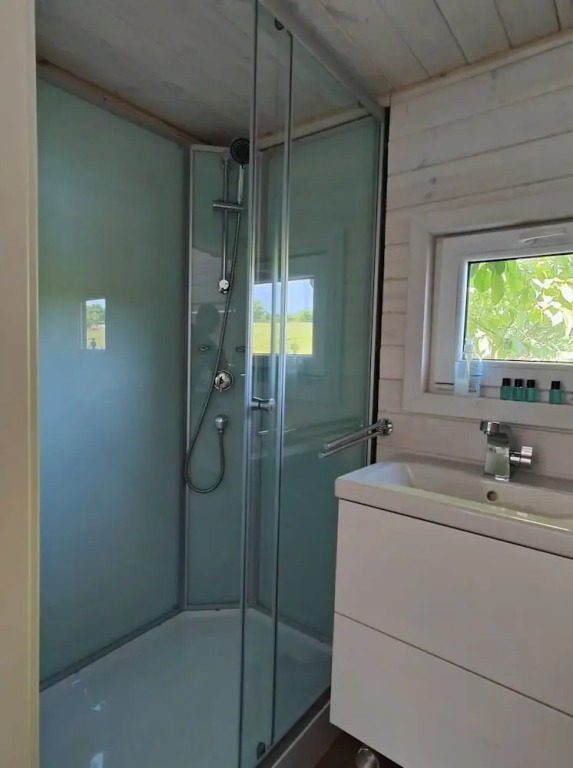 Tiny House in Ruhiger Alleinlage am Naturteich