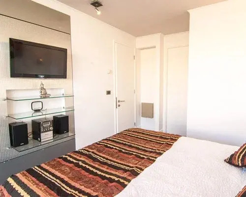 Portilla Urbano Plus - 3 Nights, Santiago De Chile, Chile