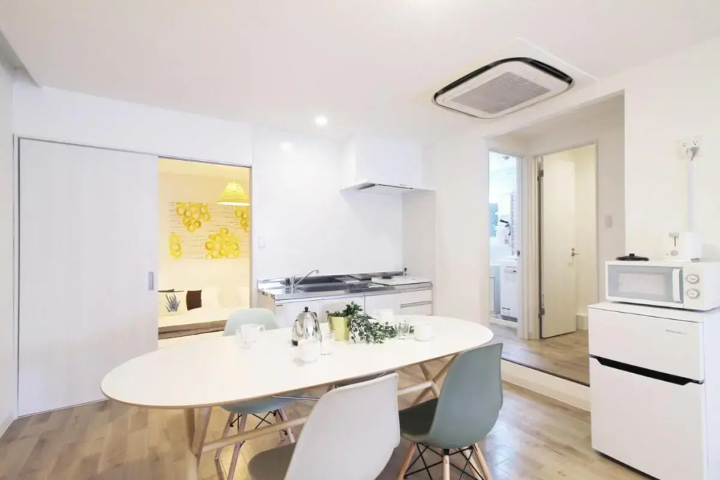 bHOTEL401 2BR Apt for 10ppl near Hondori Shopping