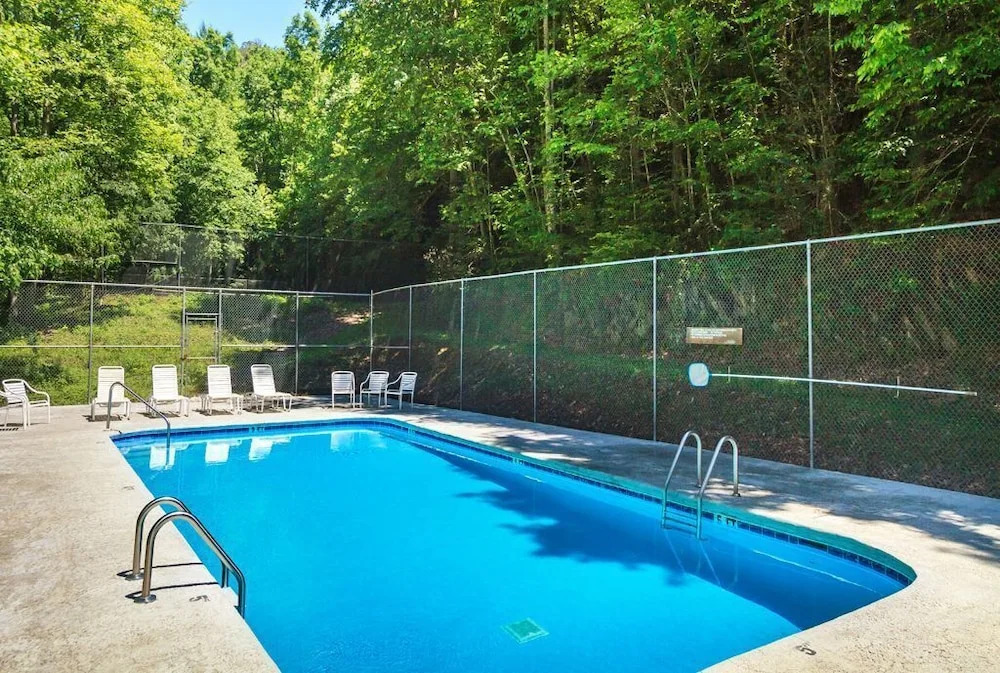 Cherished Memories, 2 Bedrooms, Jetted Tub, Near Golf Course, Sleeps 6
