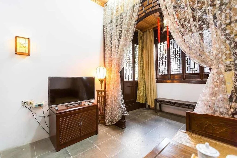 Tongli Three Bridge Villa