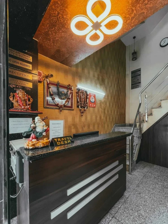Hotel SLE Residency