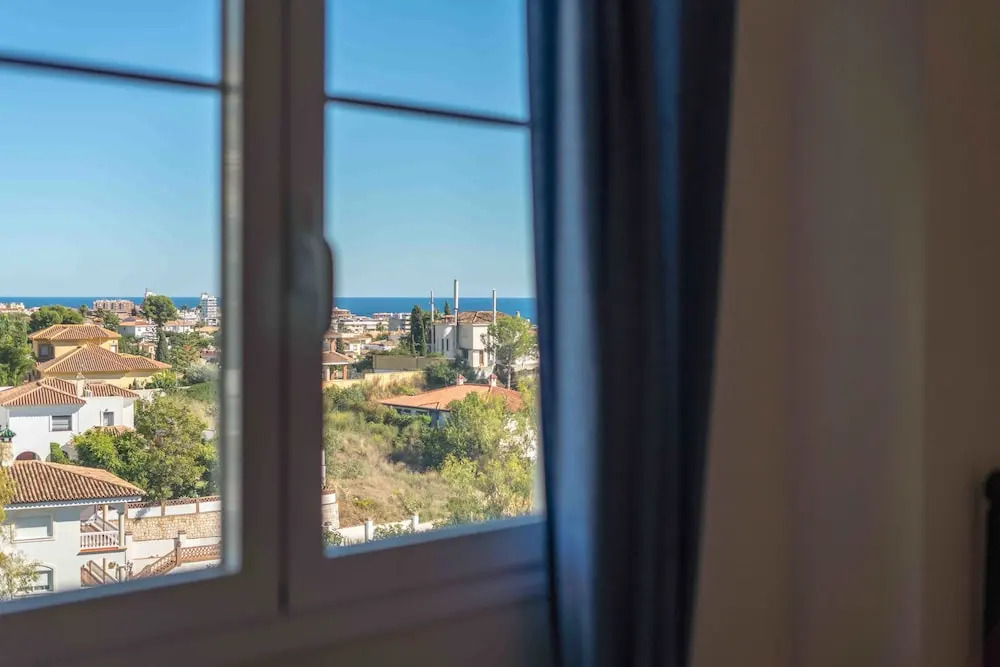Infinity Sky - Premium Apartment