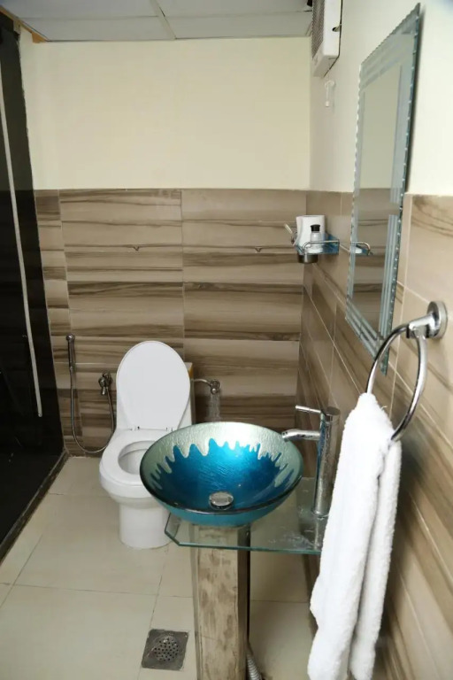 Westin Suites