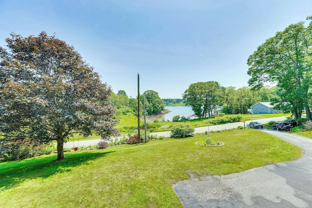 Boat Nearby: Barters Island Home w/ Views