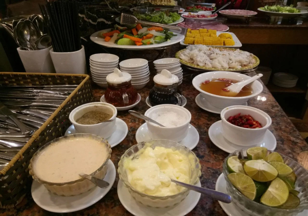 First Eden Hotel - Hang Bun