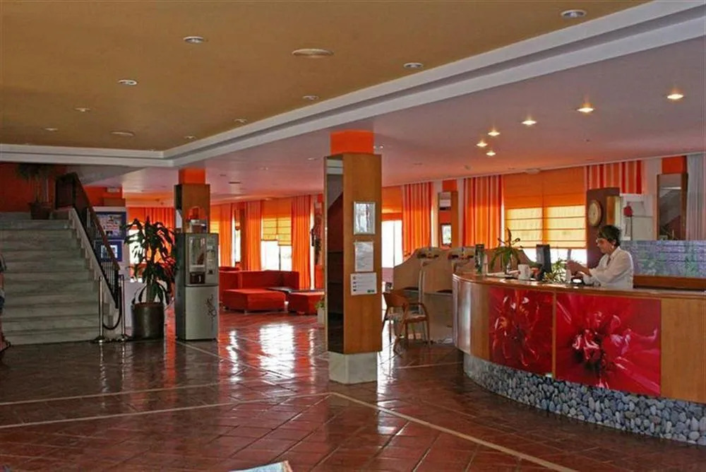 Club Vista Bahia Hotel