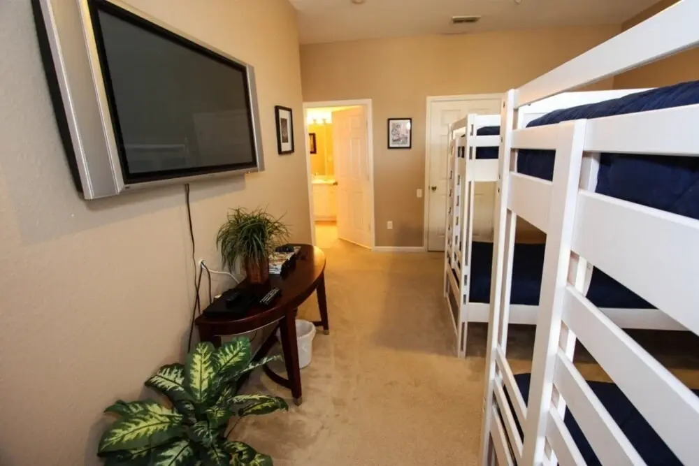 Penthouse 3 Bedroom 2 Bath Condo