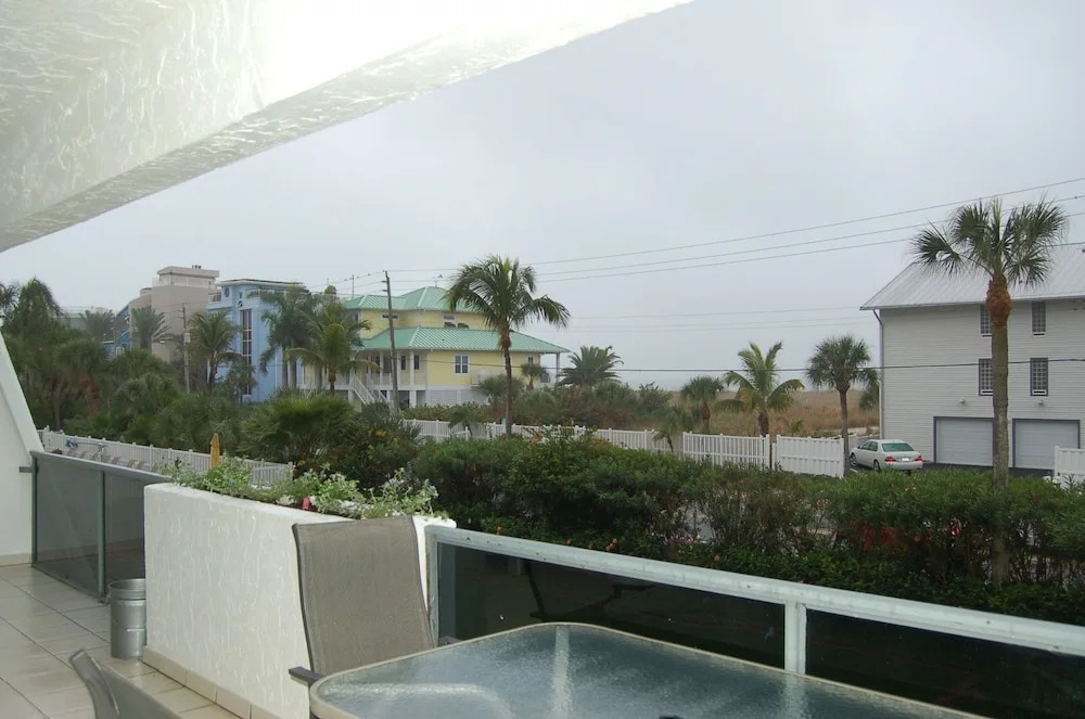Tivoli by the Sea - 202 2 Bedrooms 2 Bathrooms Apts