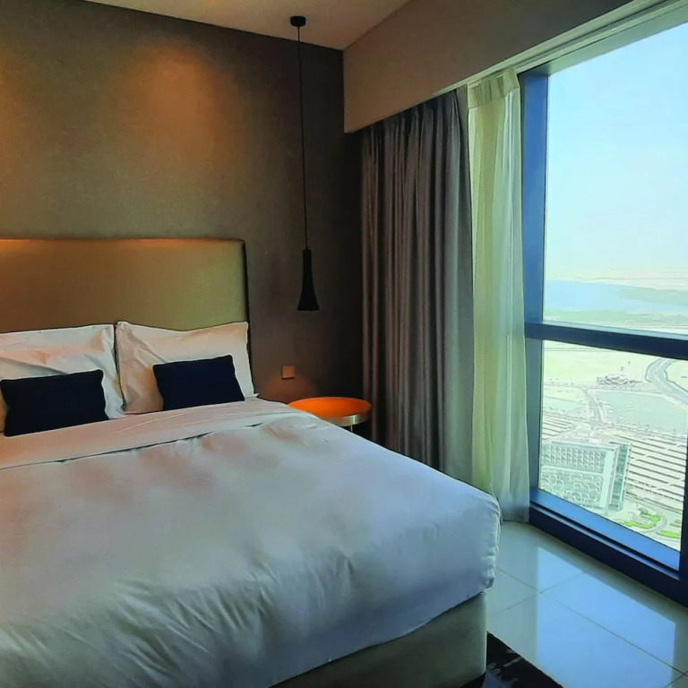 Quill Residence Three Bedroom Apartment with 5 Star Amenities