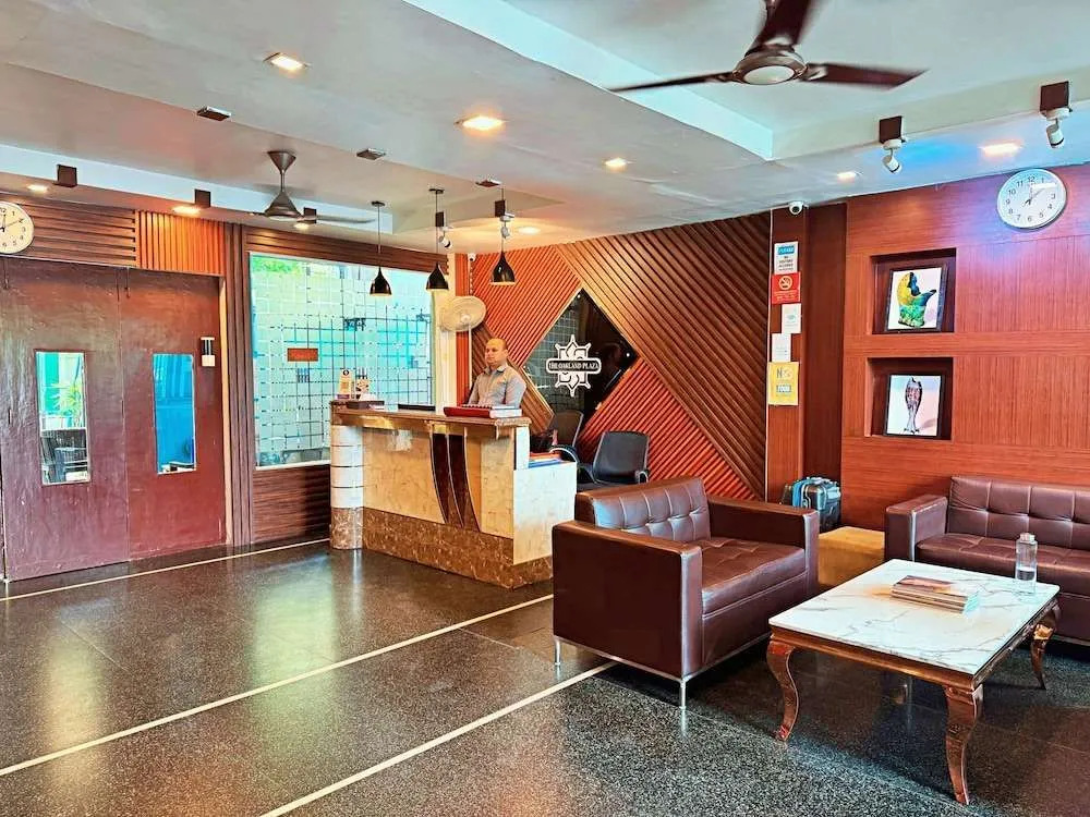 Parkland Chirag Enclave