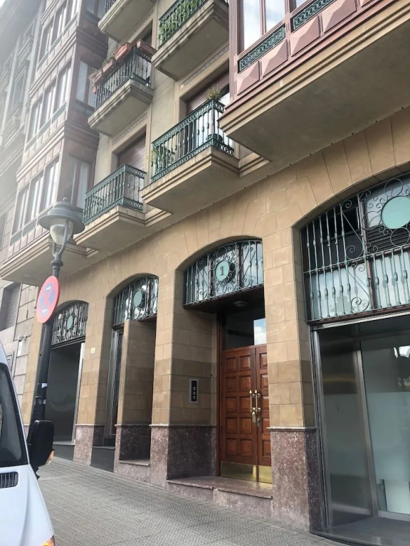 Piso Señorial en Corazon de Bilbao